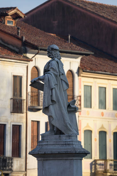 istock Castelfranco Veneto,Giorgione,particular 665606350