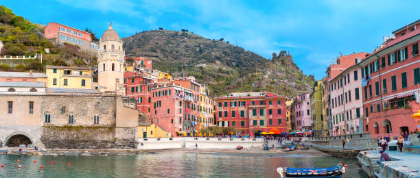 istock Vernazza, panorama. Color image 665634240