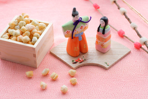 istock Hina and Hina-ARARE 665855620
