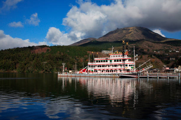 istock ASHI-Lake and Mt. komagatake 665870212