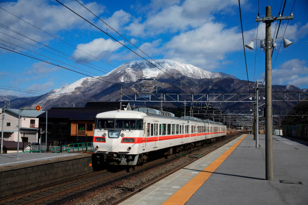 istock JR OHMI Nagaoka station 665873424