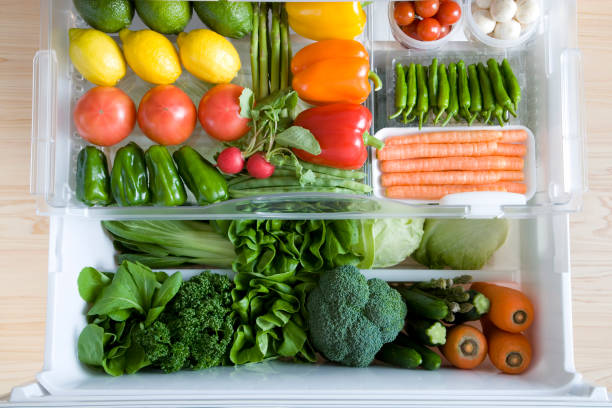 istock Veggie drawer in the fridge 665885162
