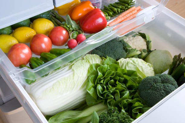 istock Veggie drawer in the fridge 665885208