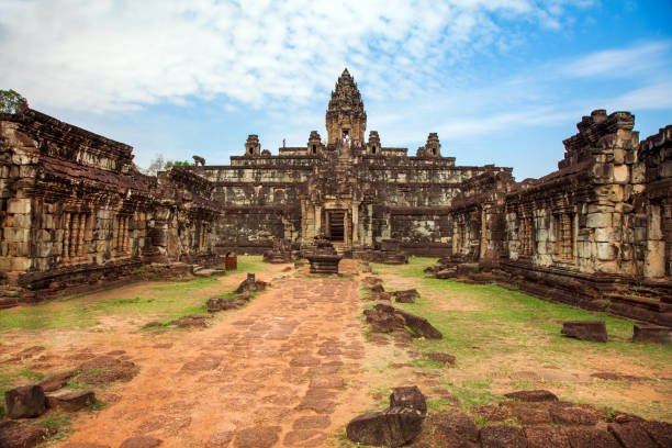 istock Bakong Prasat temple in Angkor Wat 665970964
