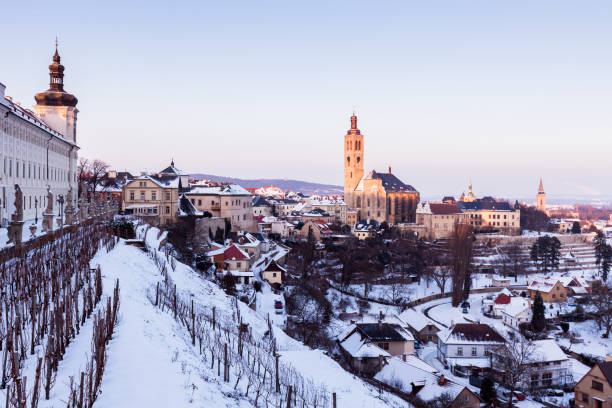 istock St. Jacob's Church in Kutna Hora 666072622