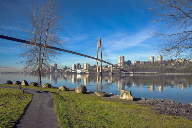 istock Sky-train Bridge Linking Surrey and New Westminster 666115426