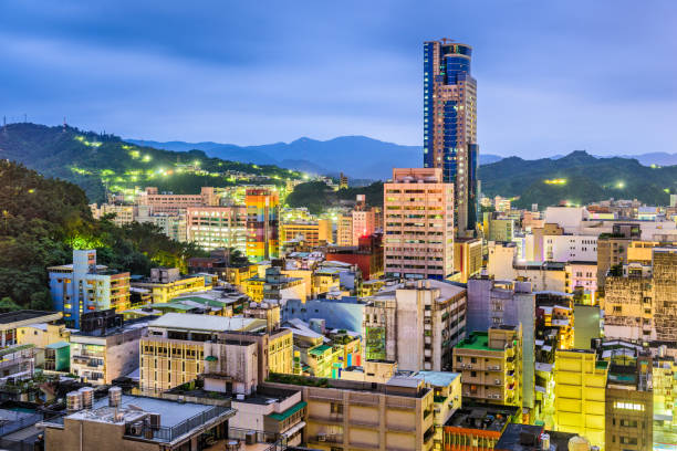 istock Keelung, Taiwan Skyline 666153352