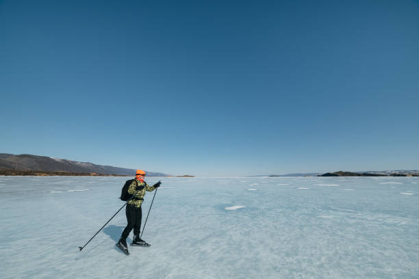 istock Norwegian hiking skates. 666333294