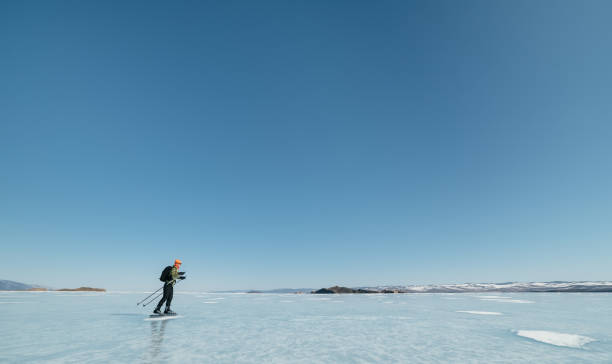 istock Norwegian hiking skates. 666333318