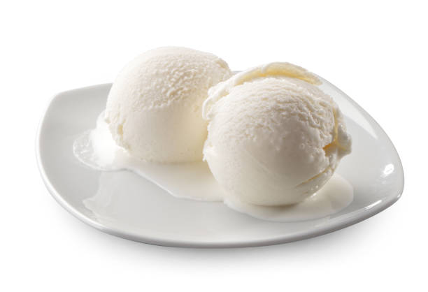 istock Two natural  ice cream balls close-up isolated on white 666510692