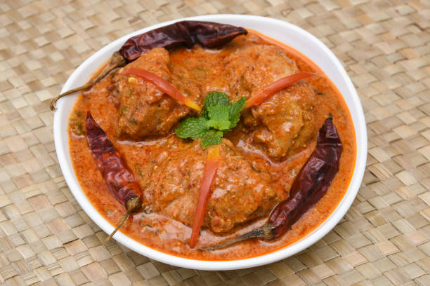 istock Butter chicken curry Indian food 666559256
