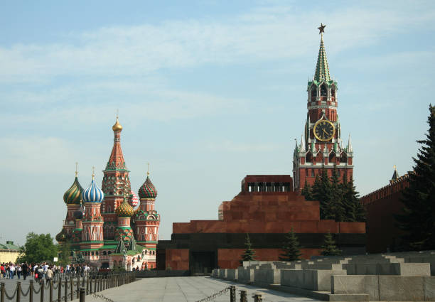 red square in moscow - perestroika imagens e fotografias de stock