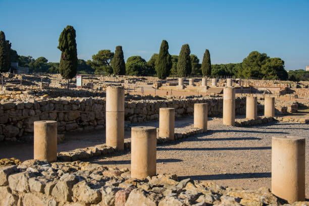 greco römische ruinen von emporda - greco roman fotos stock-fotos und bilder