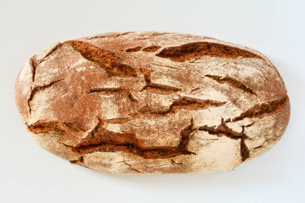 istock Closeup of a whole country bread 666599914