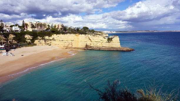 istock Algarve Coast in Albufeira 666604588