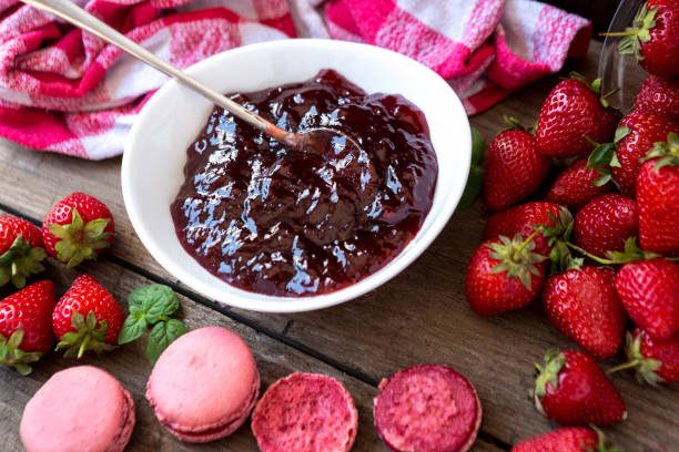 istock Tasty strawberry jam in bowl 666617580