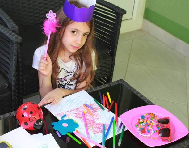 istock beautiful little girl 666640692