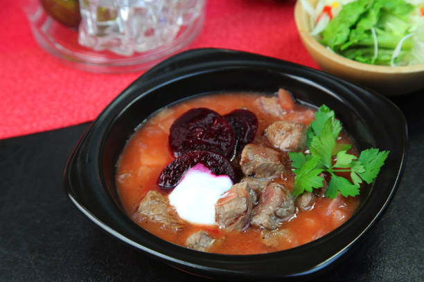 Borsch a Russian soup with fermented or fresh red beet juice as the foundation, called borsch ロシア文化 stock pictures, royalty-free photos & images