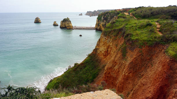 istock Wild Algarve Coast 666665870