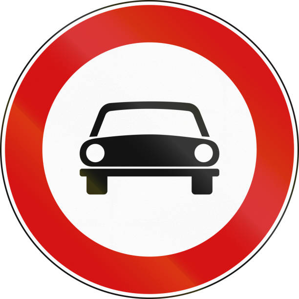 istock Road sign used in Italy - no motor vehicles allowed 666814806