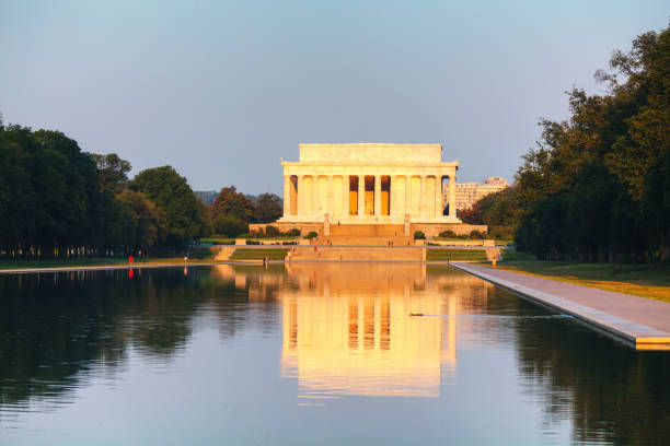 istock Abraham Lincoln memorial in Washington, DC 666872806