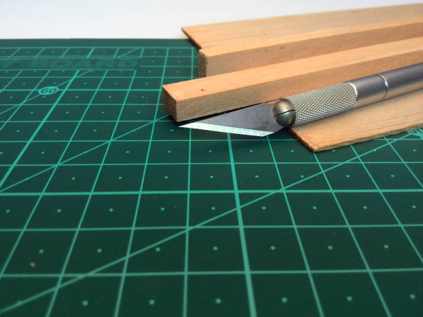 hobby de modelado a escala y artículos de artesanía - cutting board cutting mat photography horizontal fotografías e imágenes de stock