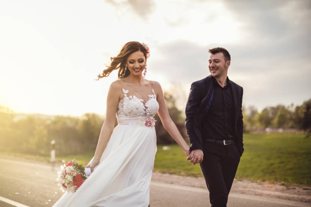istock Happy wedding couple 666915158