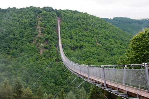 Geierlay suspension bridge from north to south
