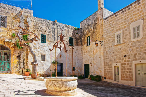 Well at Misrah Mesquita square in Mdina