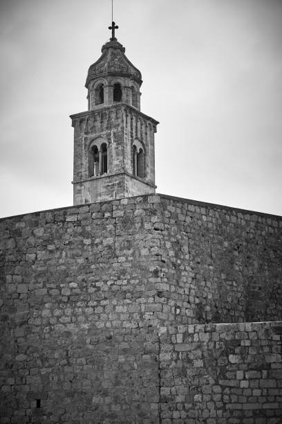 istock Old Town - Dubrovnik, Croatia 667043554