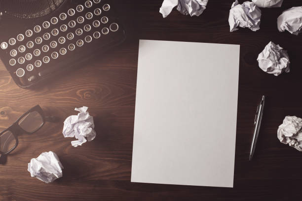 istock Retro writer or journalist desk 667043748