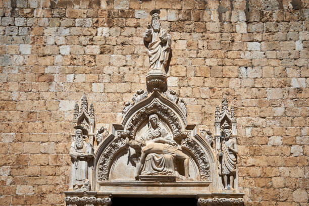 istock Old Town - Dubrovnik, Croatia 667043828