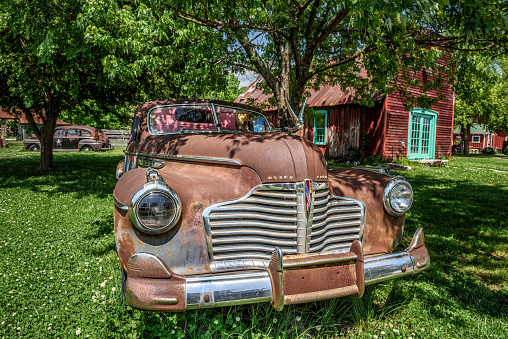 Carthage, Missouri: Classic 1940/41 Buick Eight located near historic Route 66 in Missouri.