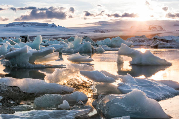 istock Jokulsarlon Glacier Lagoon 667100554