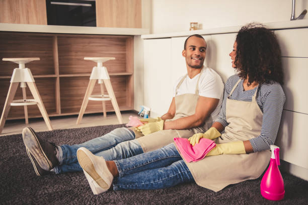 istock Afro American couple cleaning 667106802