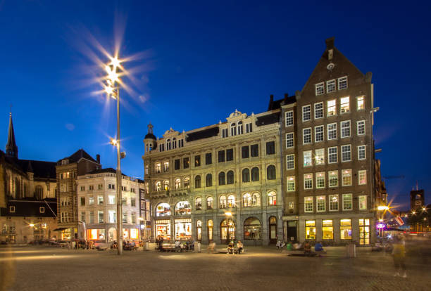 istock Dam Square in Amsterdam at the Night 667124616