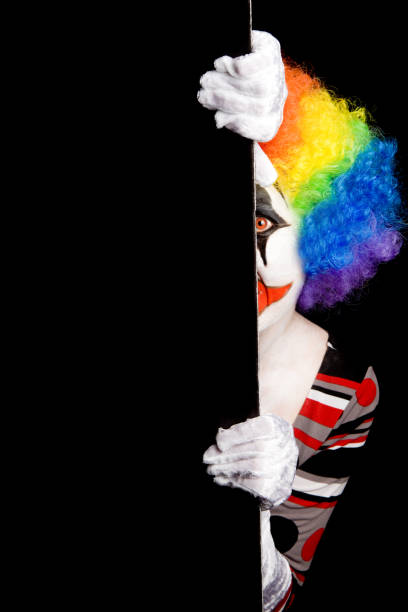 istock Creepy Clown Around The Corner 667139694