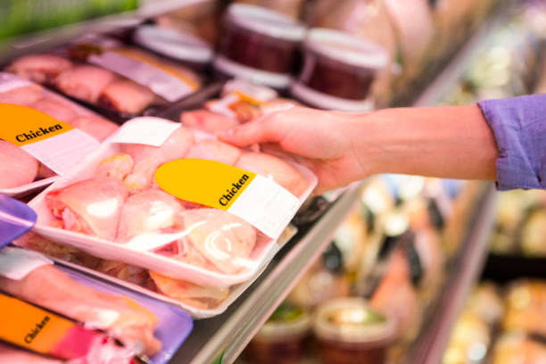 istock Smiling woman taking meal in the aisle 667140010
