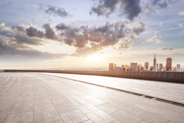istock empty floor with cityscape and skyline of san francisco 667156330