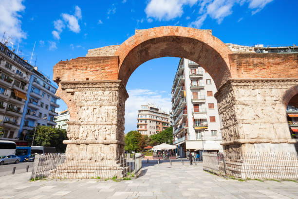 istock Arch of Galerius, Thessaloniki 667169604