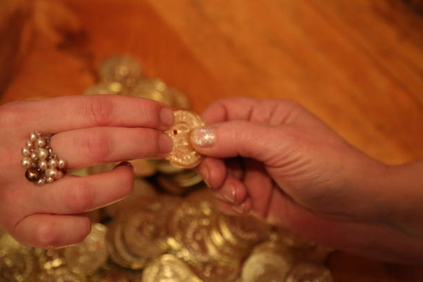 istock Women hands transferring money 667247864