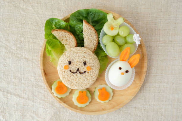 istock Bunny rabbit lunch plate, fun food art for kids 667285310