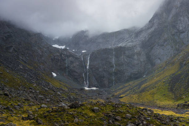 istock Mountain of Milford Sound 667288376