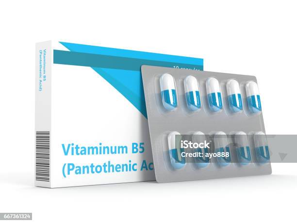 3drendering Van Vitamine B5 Pillen In Blister Over Wit Stockfoto en meer beelden van Doordrukstrip