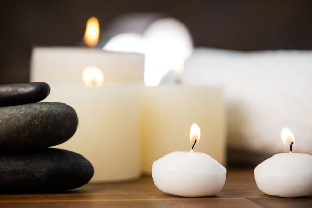 istock Tray of beauty therapy items 667406936