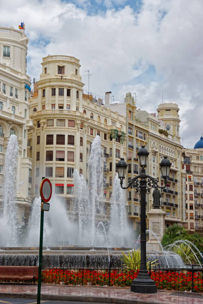 istock Water fountain on Town Hall Square in Valencia 667447554