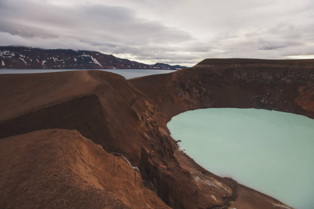 view of icelandic giant volcano askja with two crater lakes, iceland - grímsvötn imagens e fotografias de stock