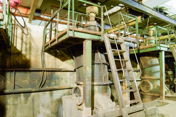 istock Basement of a water pumping station. Abandoned post-apocalyptic 667515144