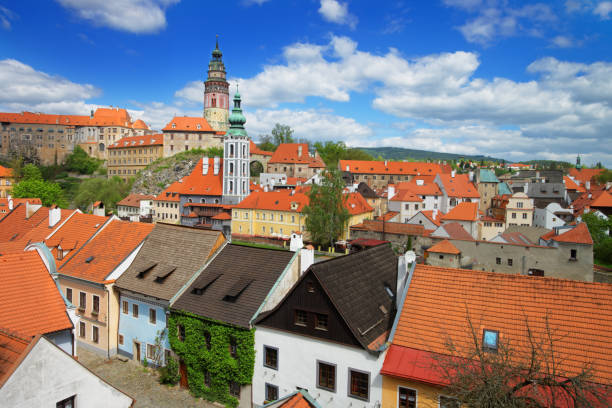 istock Roof tile view on State Castle in Cesky Krumlov 667568370