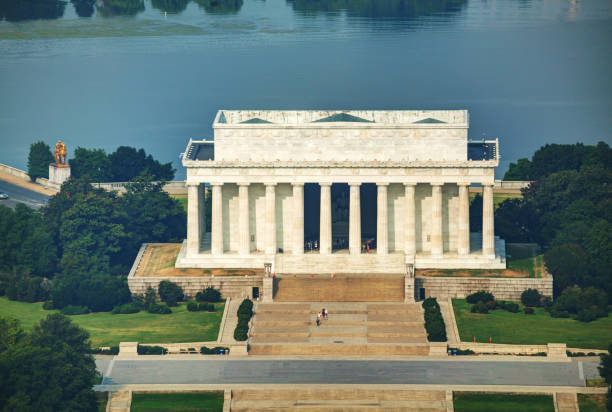 istock Abraham Lincoln memorial in Washington, DC 667576672